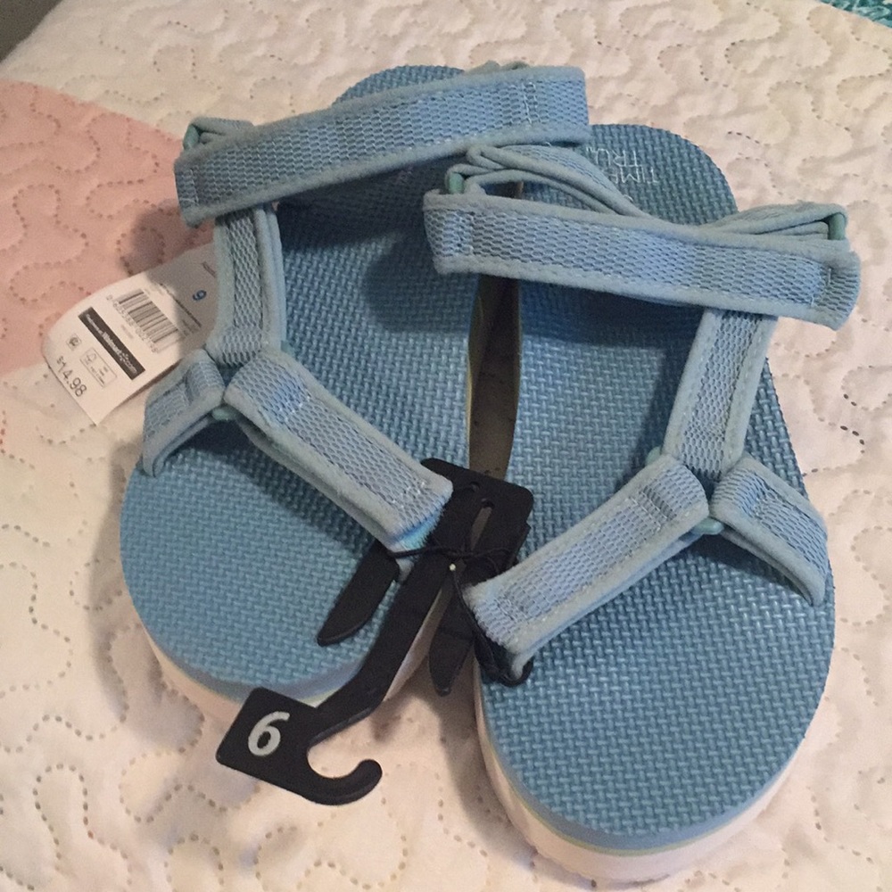 Shoes time in true new with tags